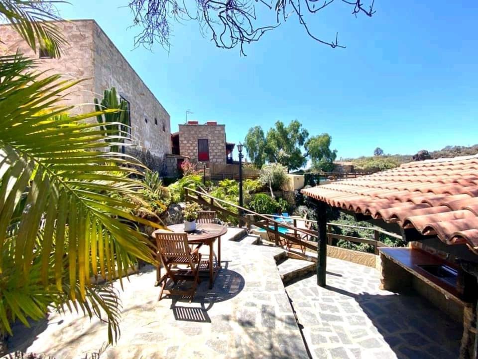 Casa Rural La Cuadra ลาสเวกัส ภายนอก รูปภาพ